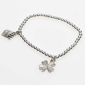 Pearls for Girls. Silverpläterat armband med fyrklöver