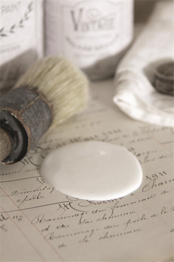 Vintage Paint - Warm cream