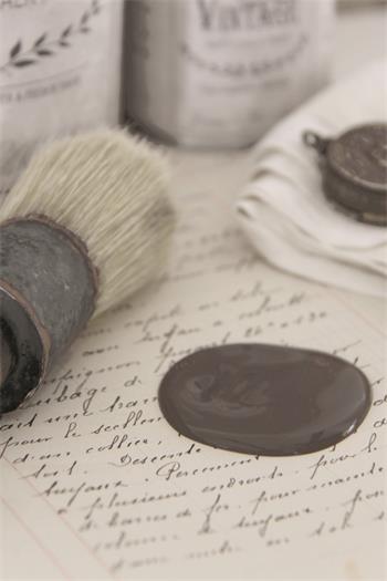 Vintage Paint - Chocolate brown