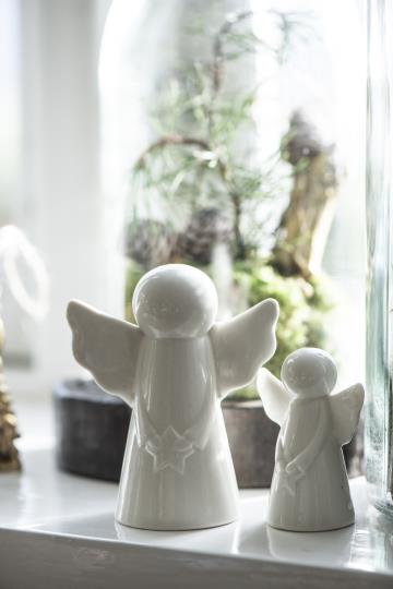 Liten ängel med stjärna
