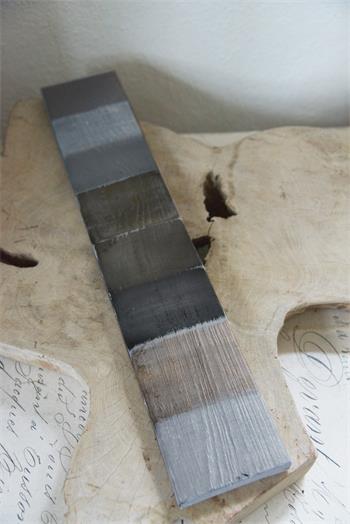 Vintage Paint -Old Grey - 3