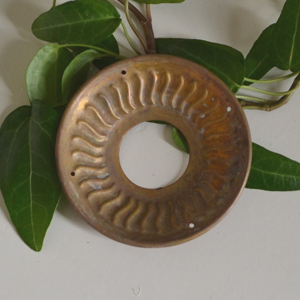 Ljusmanschett - antik mässing med räfflor