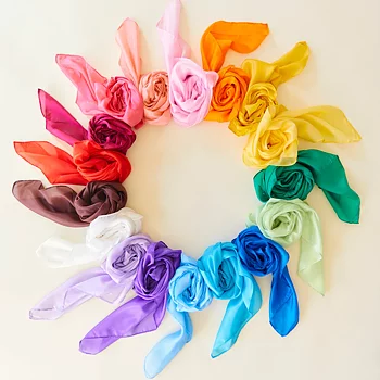 Leksiden Enfärgad 90X90 cm  Sarah´s Silks Välj färg 16 olika färger                