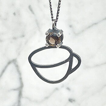 Silver necklace, mug with smoky quartz