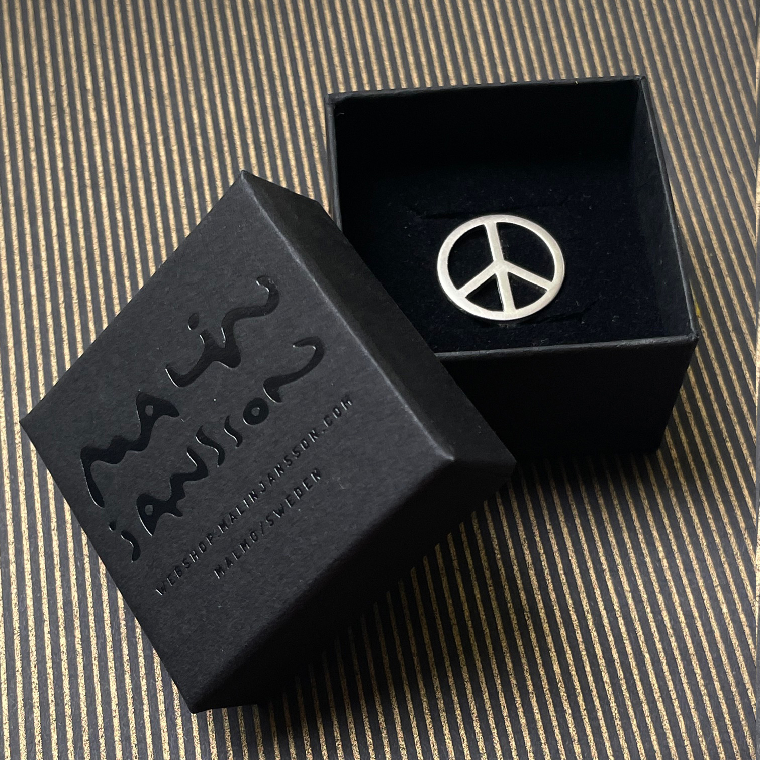 PEACE silver pin