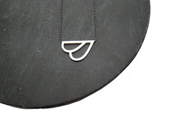 Halsband silver LEAFY 