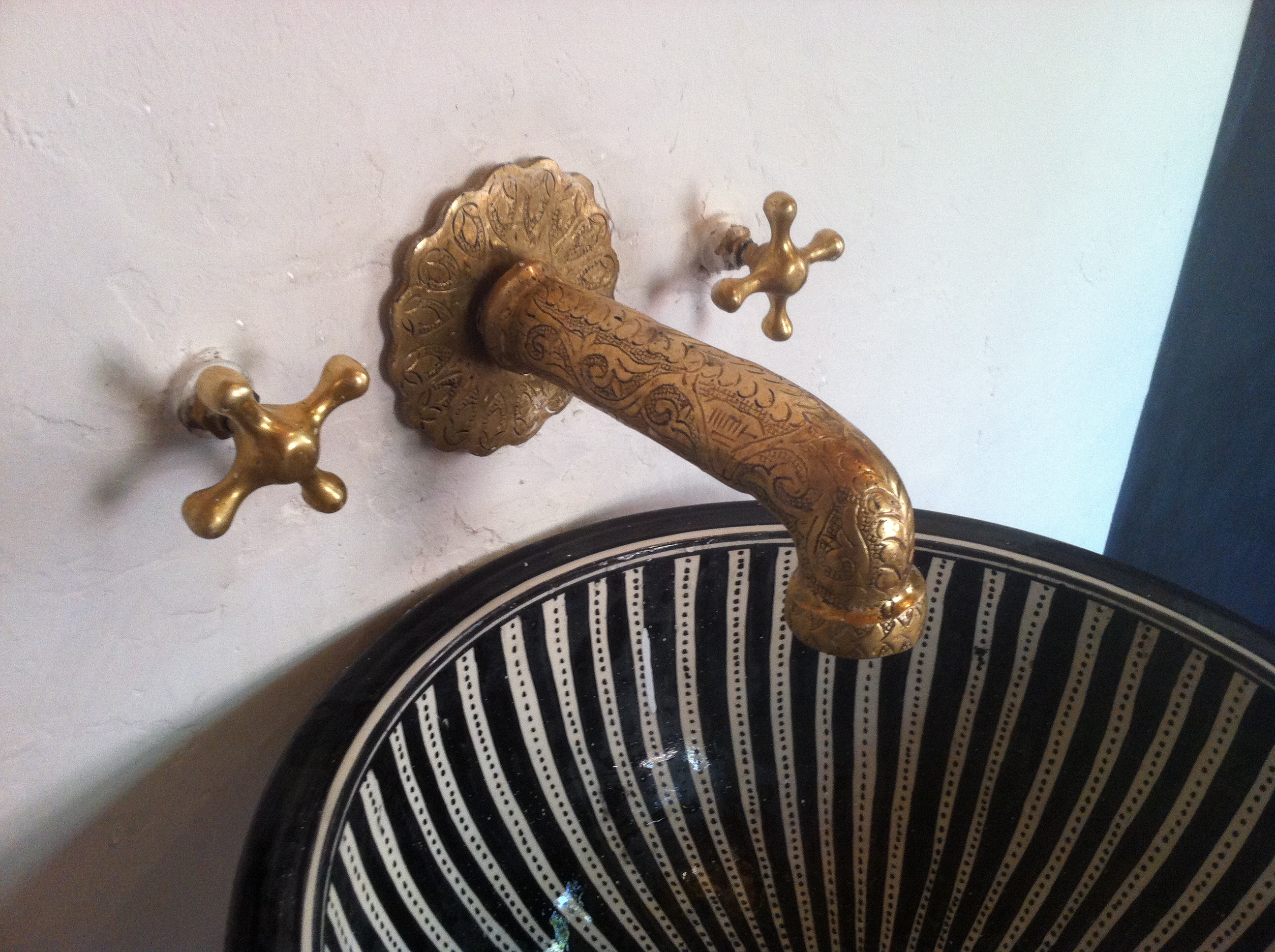 SOLID BRASS TAP - 2