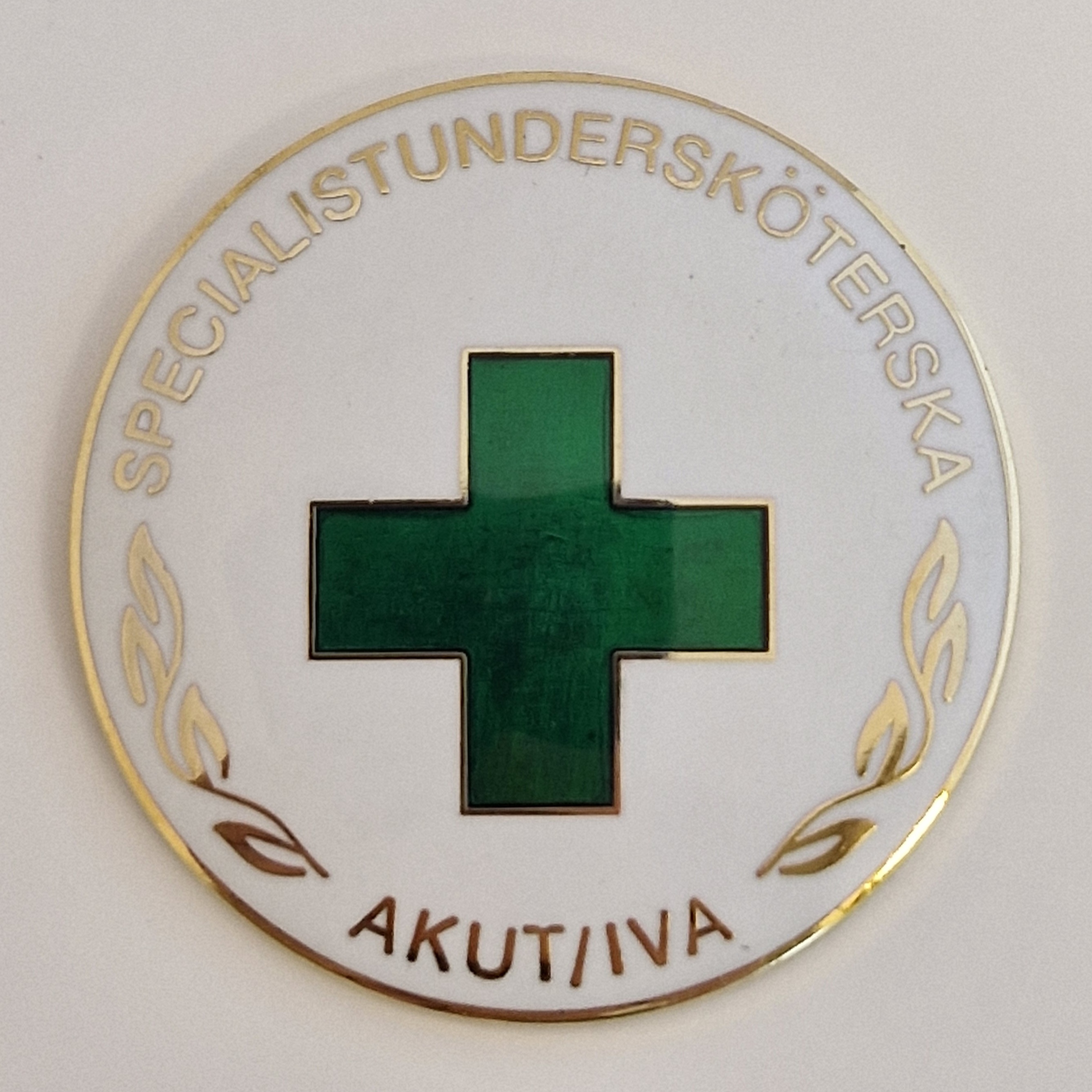 Vårdbrosch Specialistundersköterska akut/iva 117