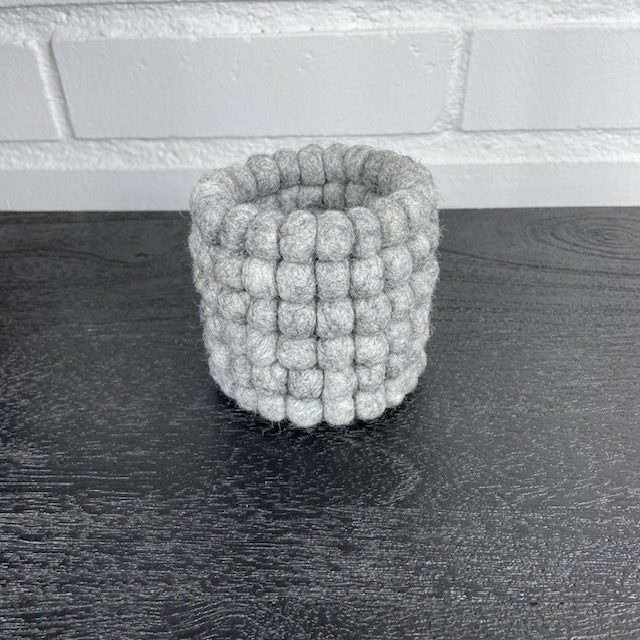 Mini Kruka / Behållare av Ullbollar i mixade ofärgade bollar - 3