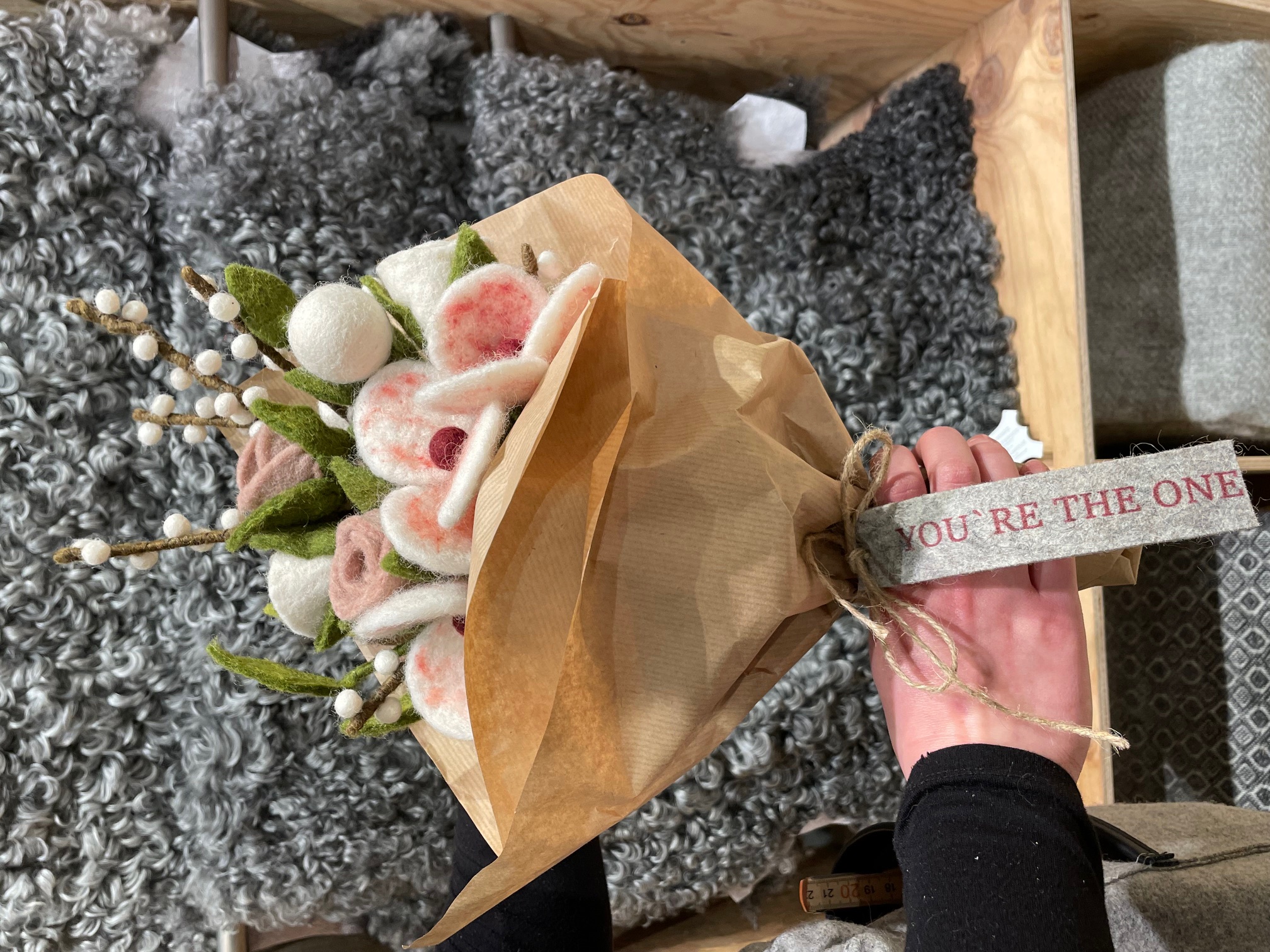 VACKRA ULLBLOMMOR FÖR ALLA ANLEDNINGAR VI BYGGER ER BUKETT ELLER KRANS SAMMA DAG LÅNGSIKTIGT HÅLLBART OCH UPPSKATTAT AV ALLA