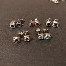 Square "Black Coffee" earrings mini