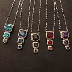 Square "Black Coffee" halsband