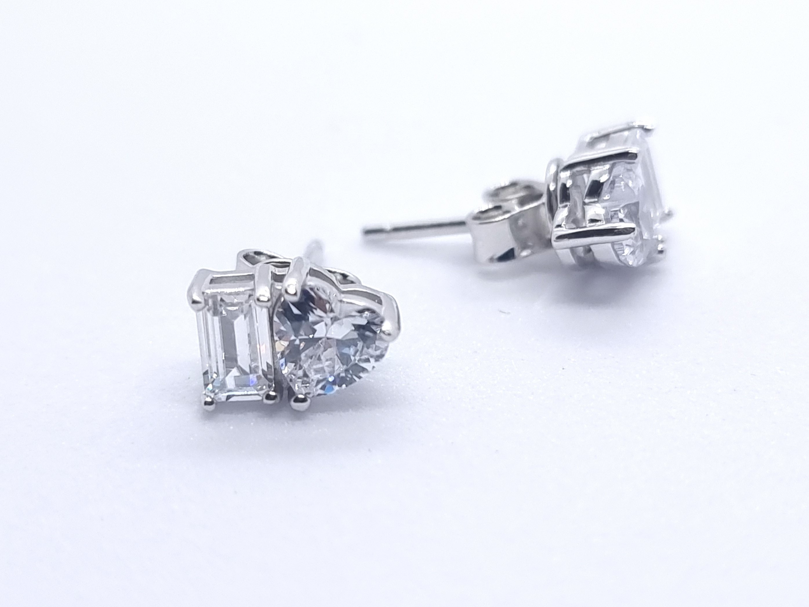 Easy Love Silver studs - 2