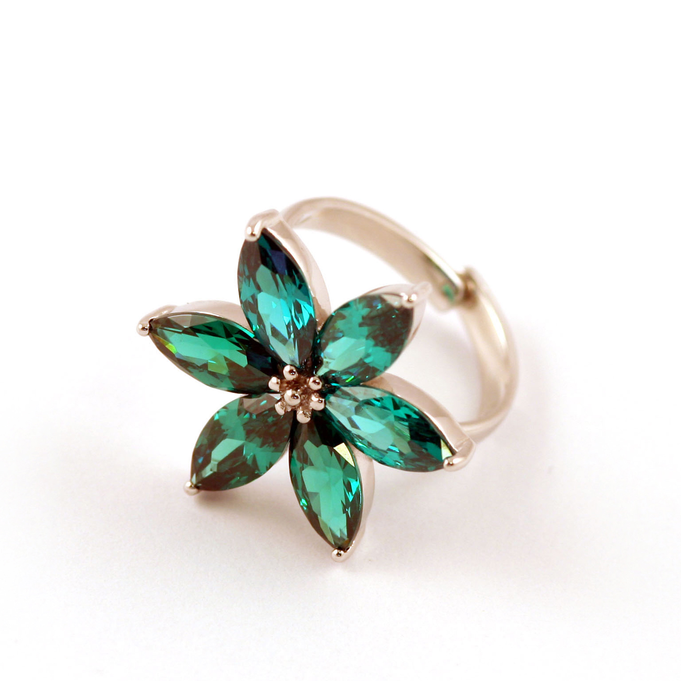 Queen Emerald Green