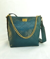 Bag with cool details