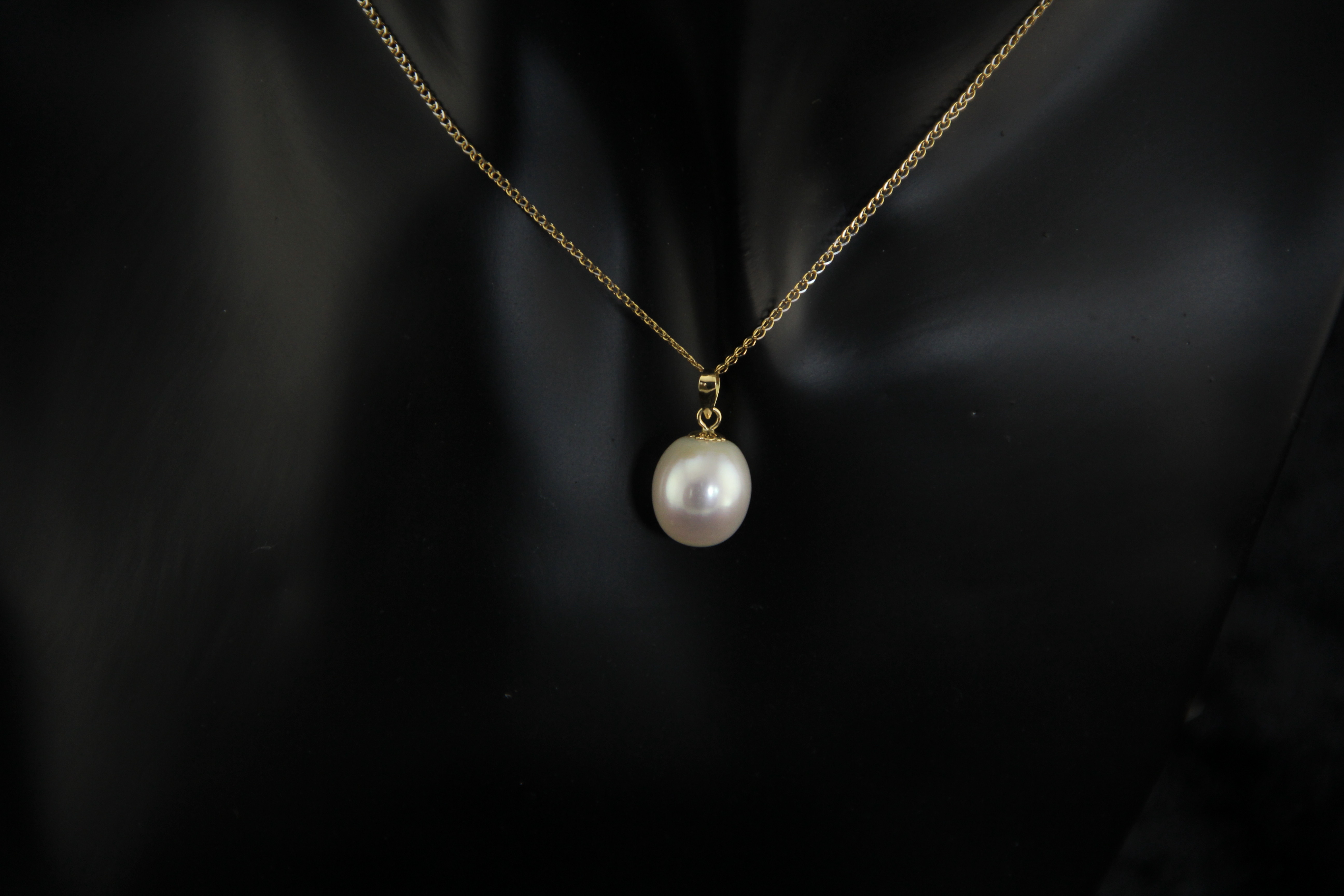 Set mit tropfenförmiger Süßwasserperle in Gold - 4
