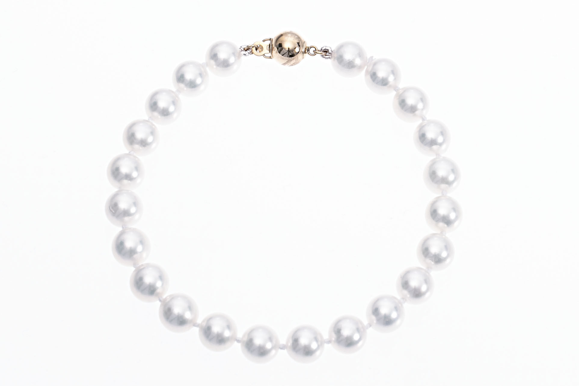 AAA-Quality Akoya pearl bracelet set with gold clasp 7.5-8mm