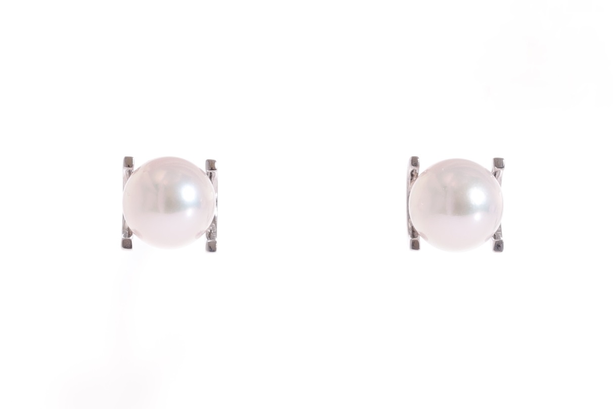 Pendientes de oro blanco con perlas Akoya de calidad AAA de 7-7.5 mm 