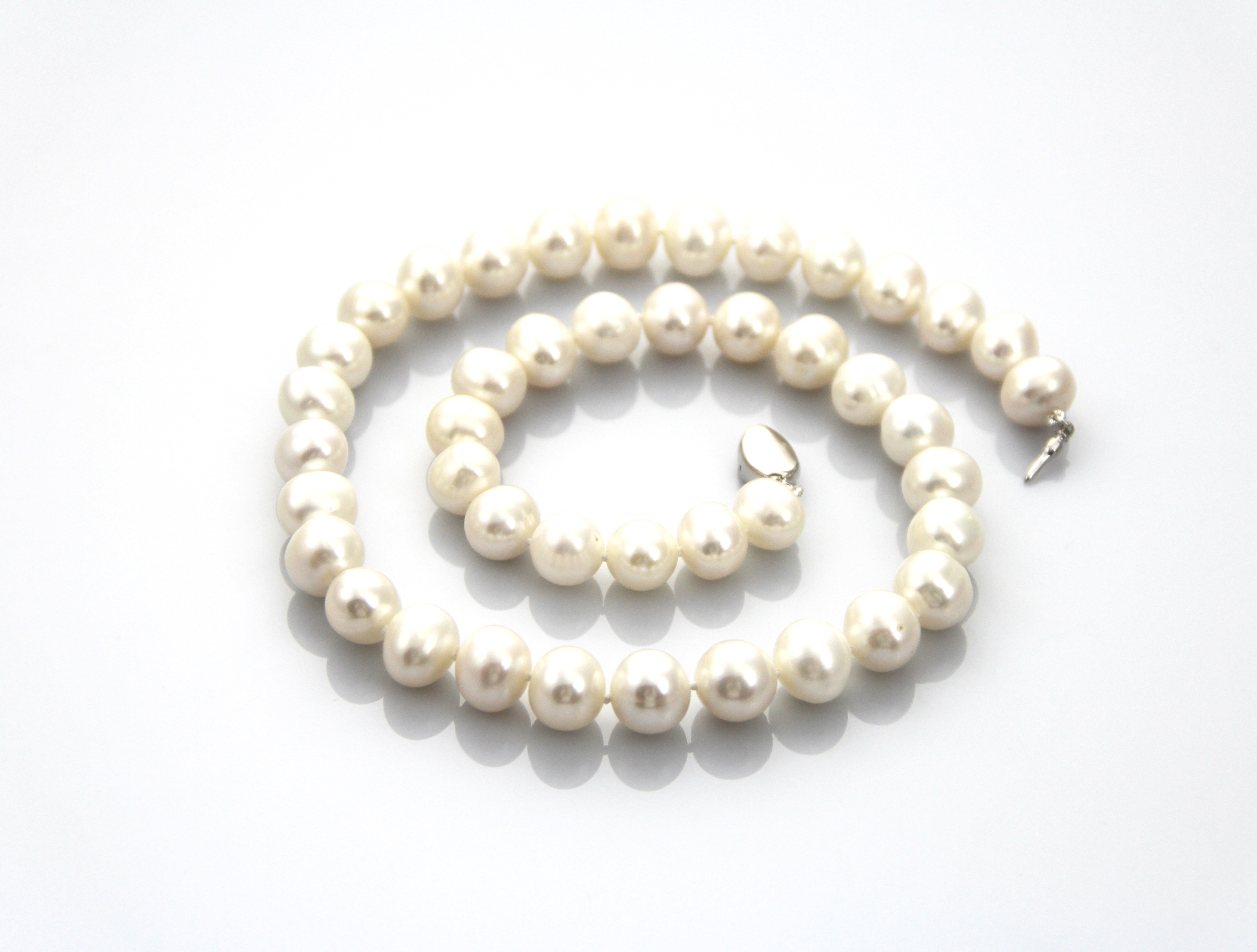 Perle Bianche 10mm Collana Di Perle Coltivate D'acqua Dolce Bianche 10-11 Mm - Lungh. 50 Pollici, Fatte A Mano, Placcata Argento Collana Lunga 50 Pollici - Foto 4