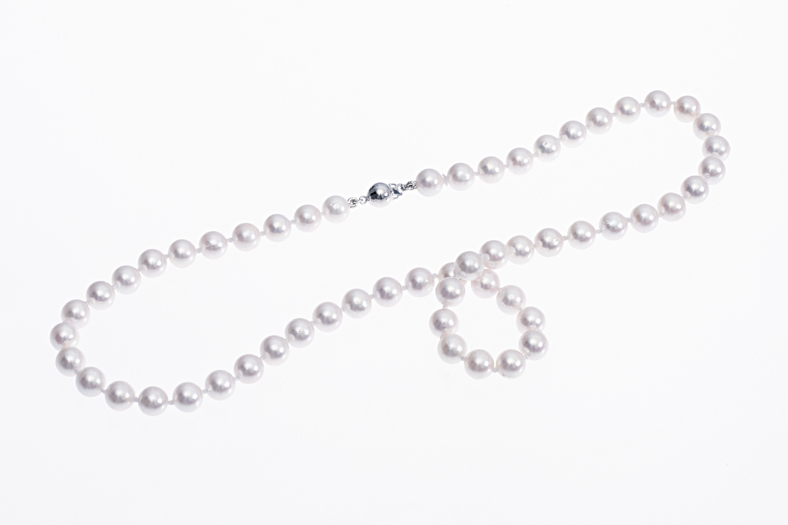 Collana di perle Akoya di qualità A da 6.5-7 mm con chiusura in oro bianco  - 6