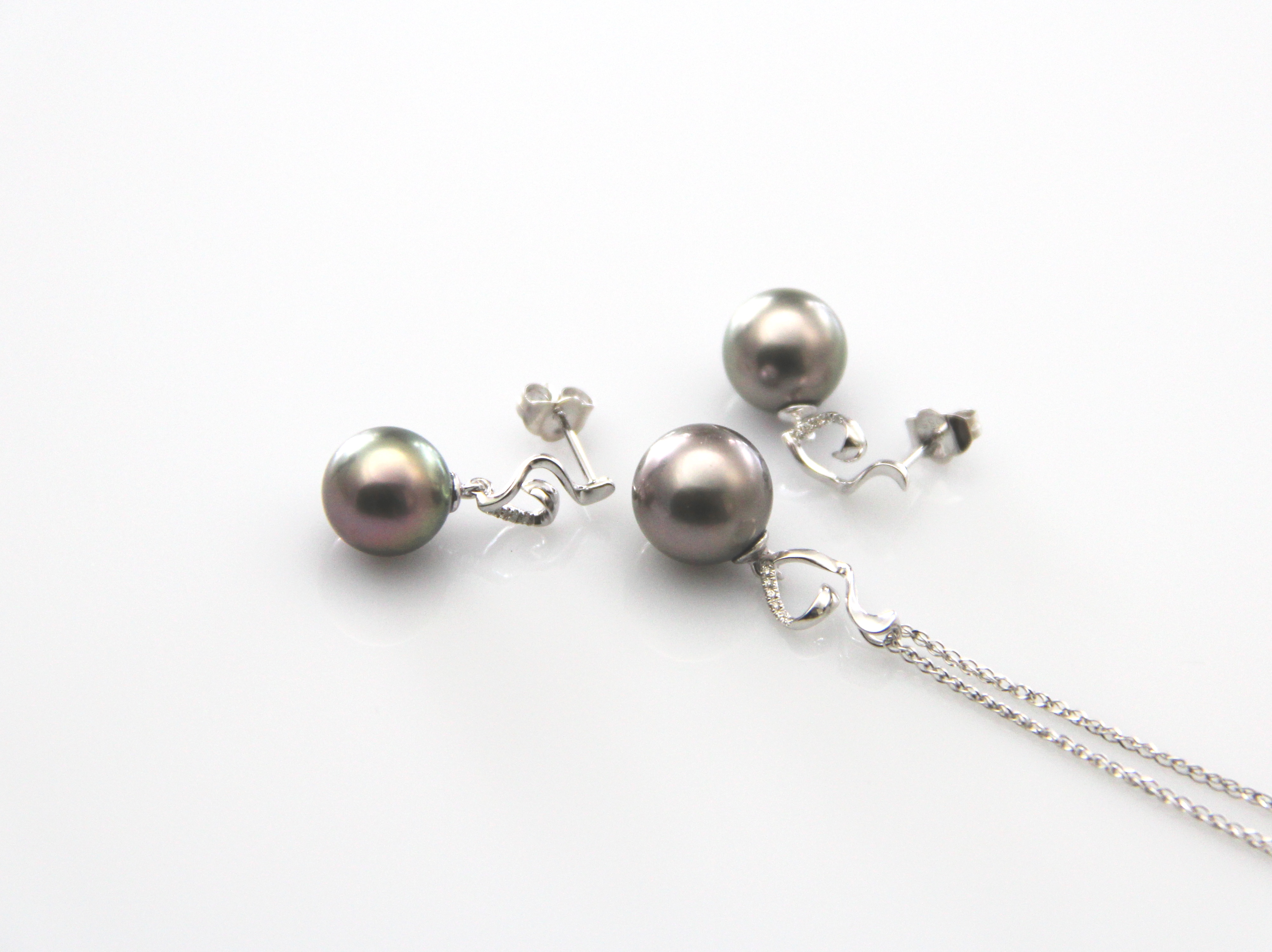 Perfektes Set mit Tahiti-Perlen in Weißgold und Diamanten - 2