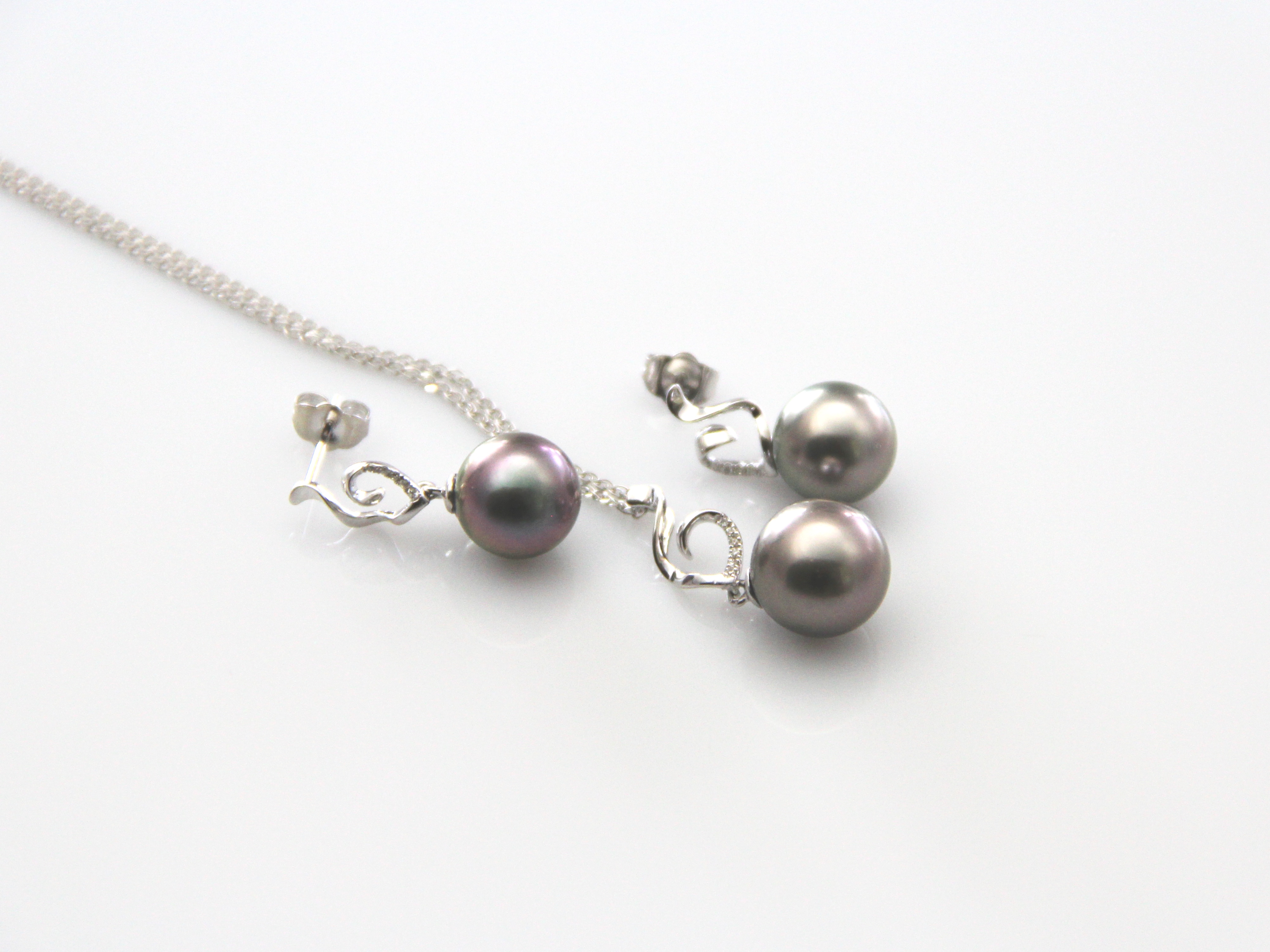 Perfektes Set mit Tahiti-Perlen in Weißgold und Diamanten - 4