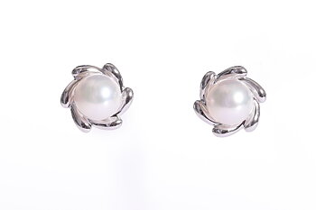 Perlenohrringe Akoya in AAA-Qualität in Weißgold, 8.5–9 mm