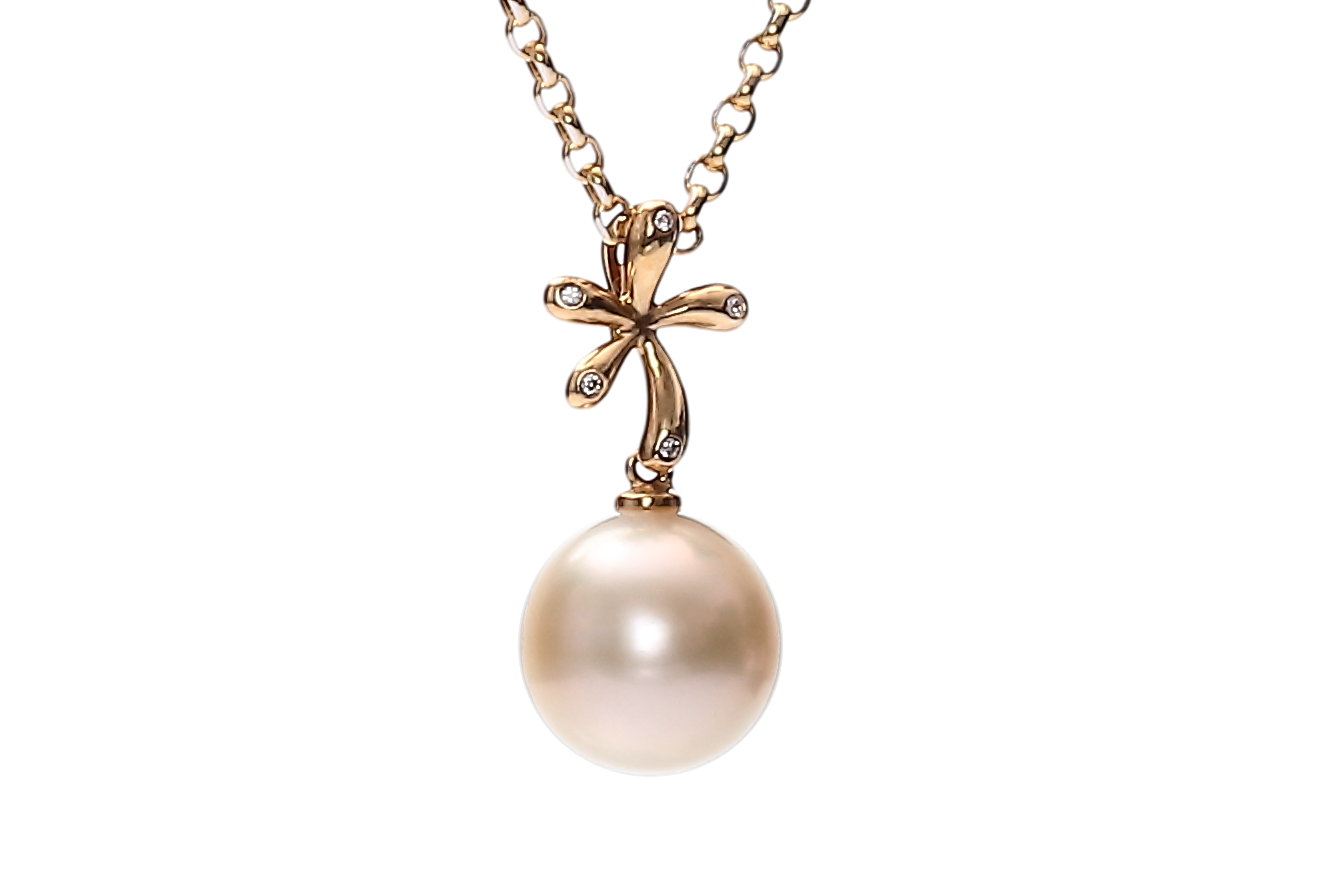 Anhänger aus goldenen Südseeperlen in Gold mit Diamanten 11–12 mm - 2