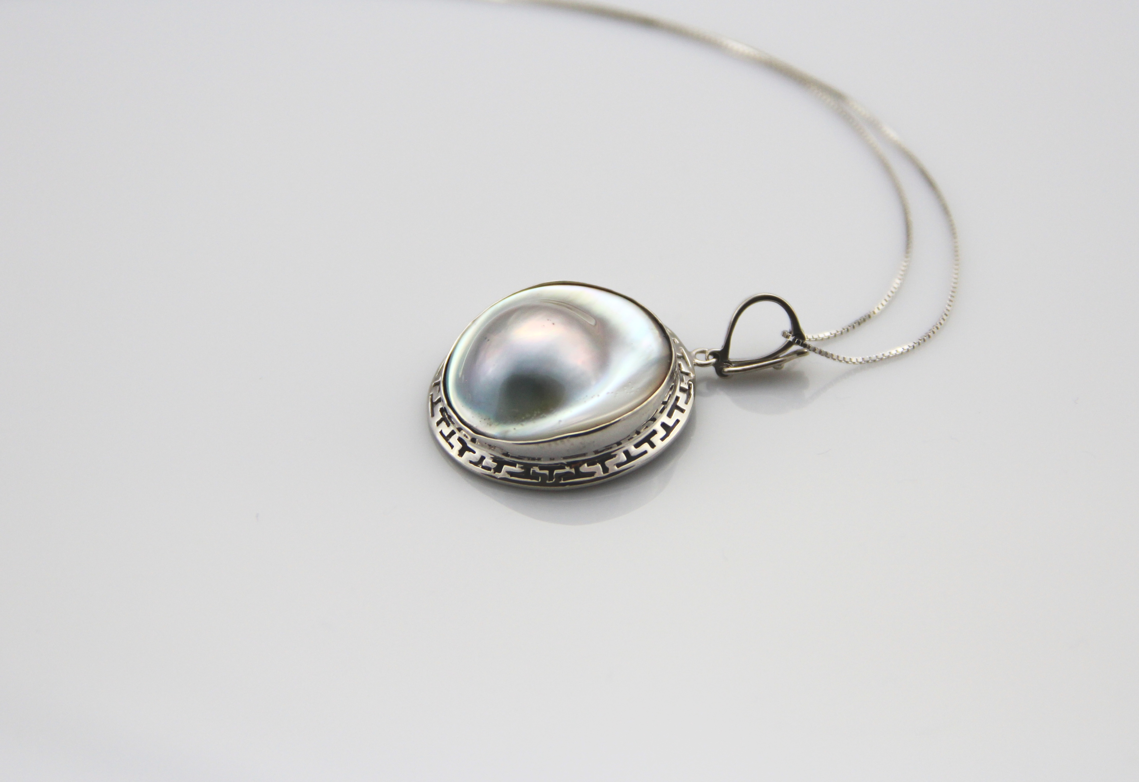 Perlenanhänger-Mabe in Silber
