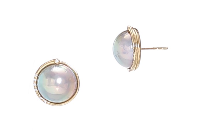 Special Mabe' pearl earrings set in gold and diamonds - 3
