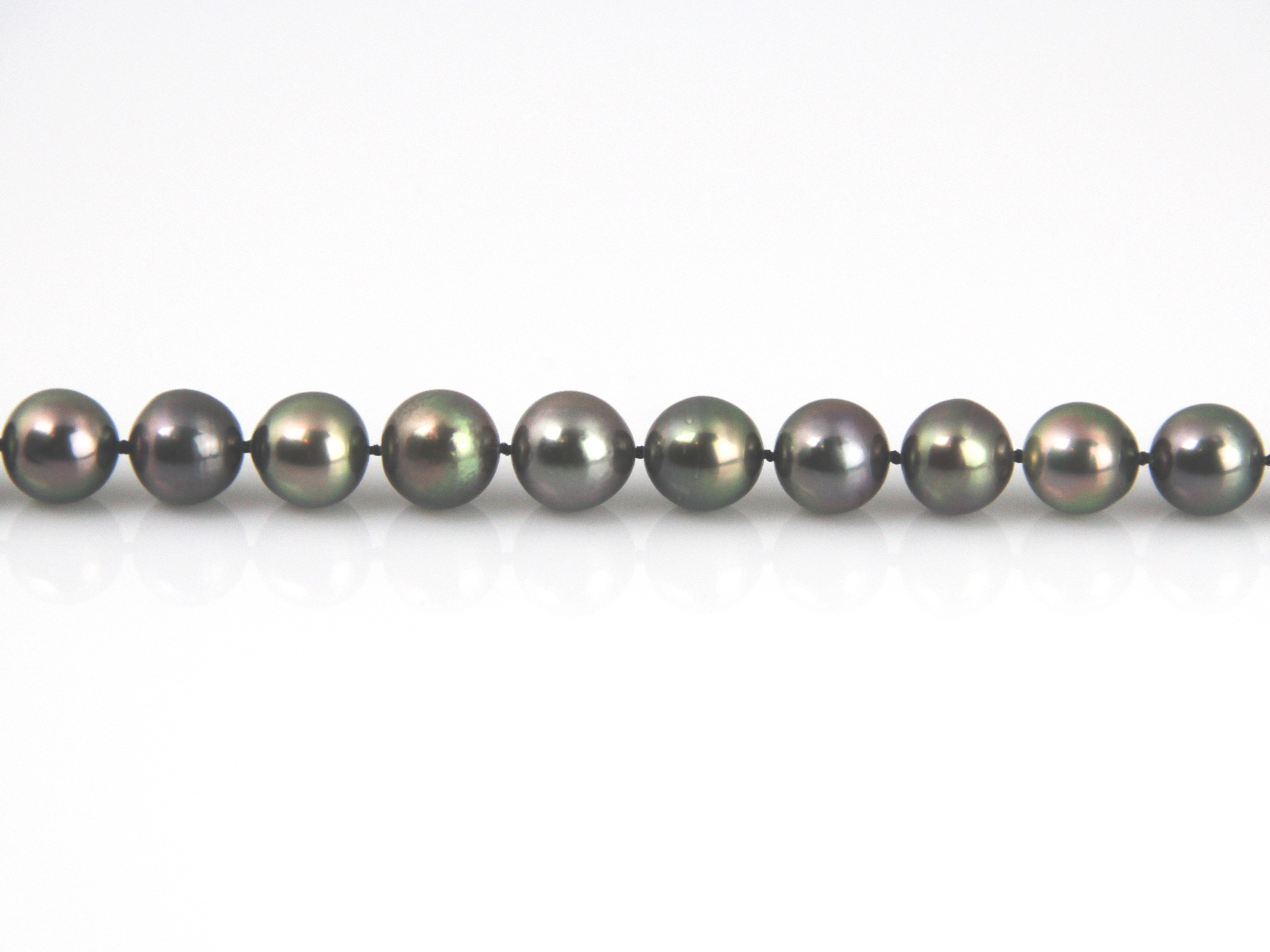 SOLD-OUT! Halskette aus Tahiti-Zuchtperlen mit Verschluss aus Weißgold 9–11 mm - 4