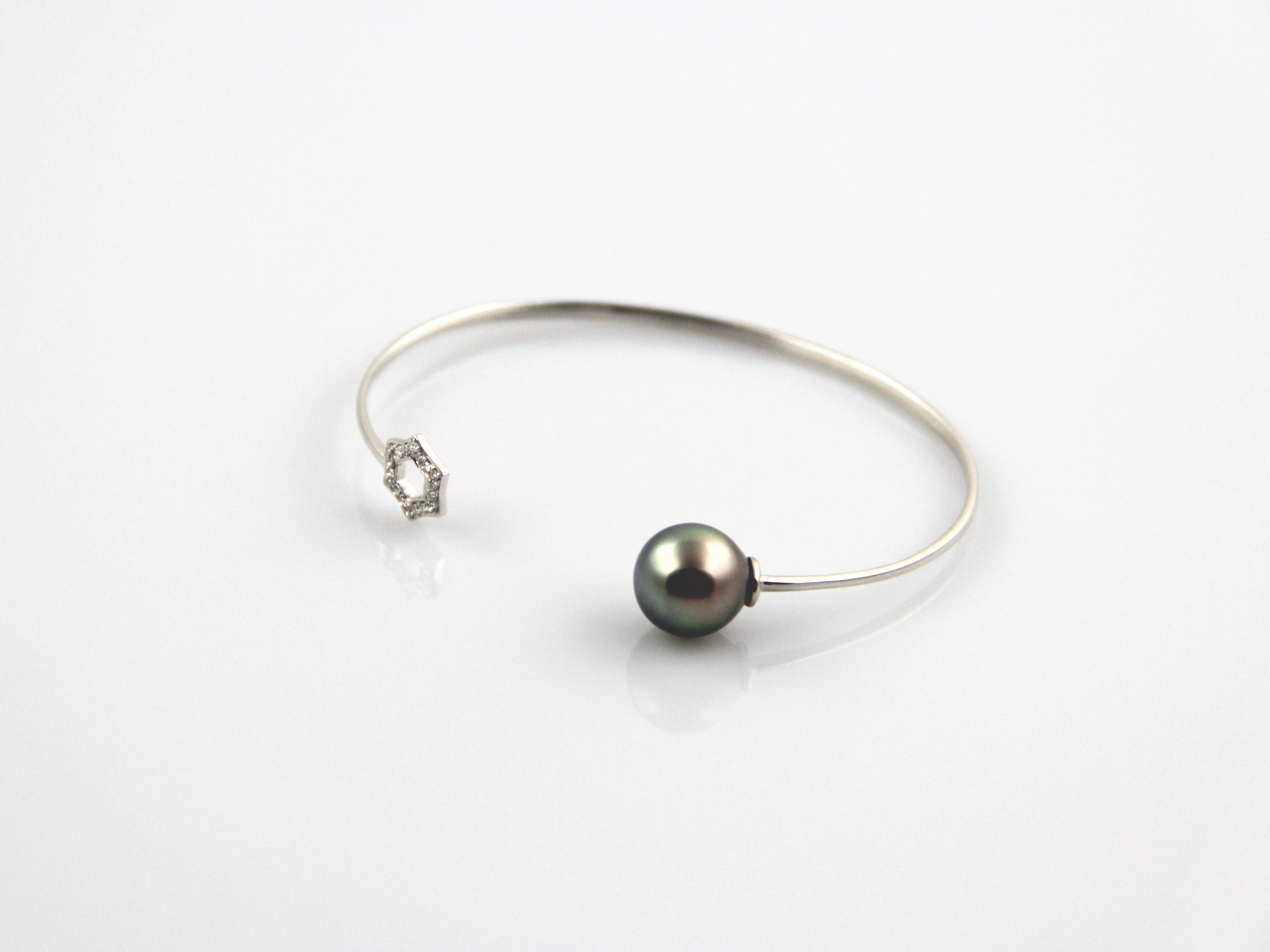 AAA-Kvalitet. Tahitiperlearmbånd i hvidguld og diamanter 10mm - 6