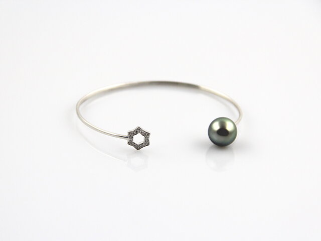 product-image Armband aus Tahiti-Perlen in AAA-Qualität mit Weißgold und 10 mm großen Diamanten