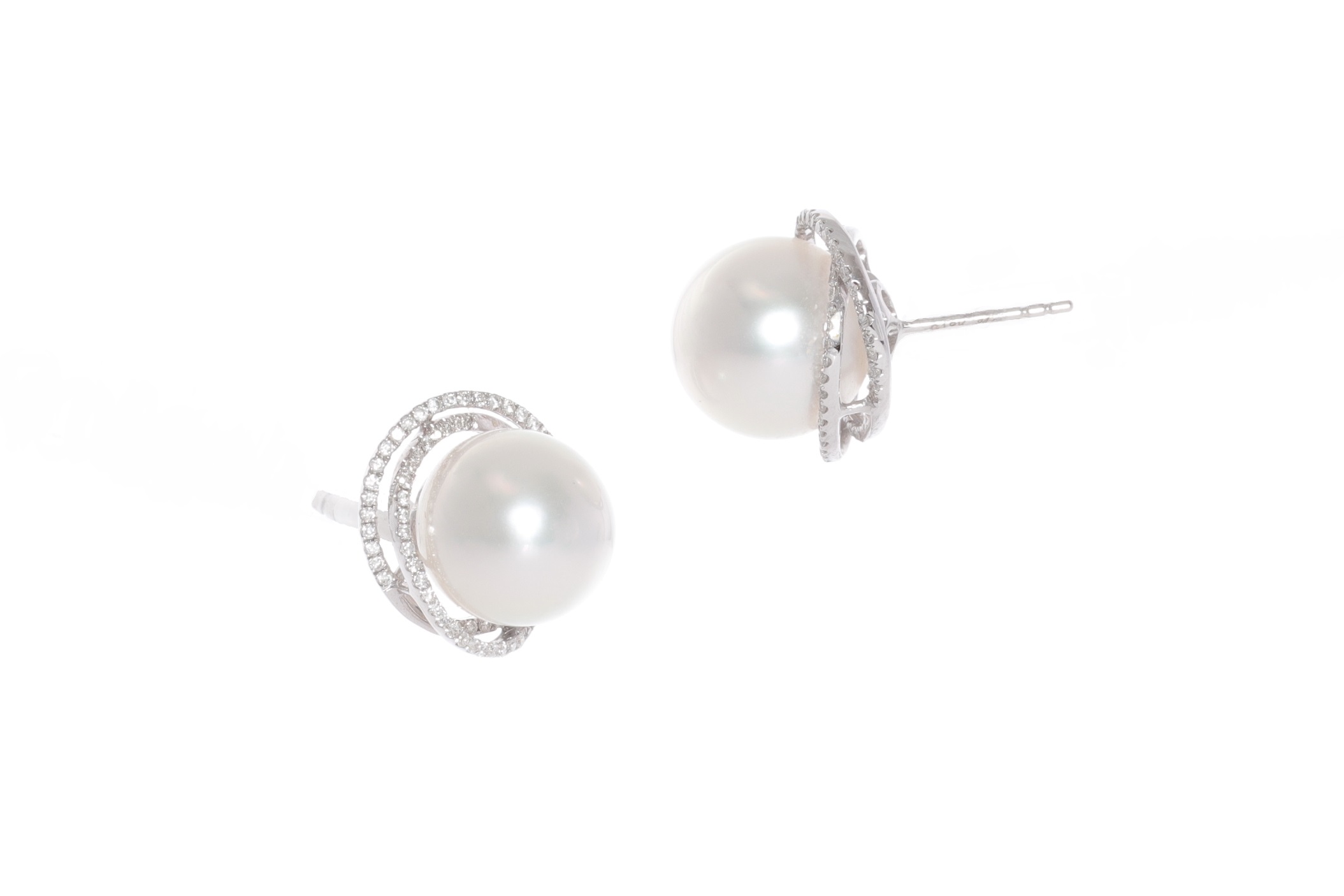 SOLD-OUT! Large South sea pearl earrings set in white gold and diamonds - 5
