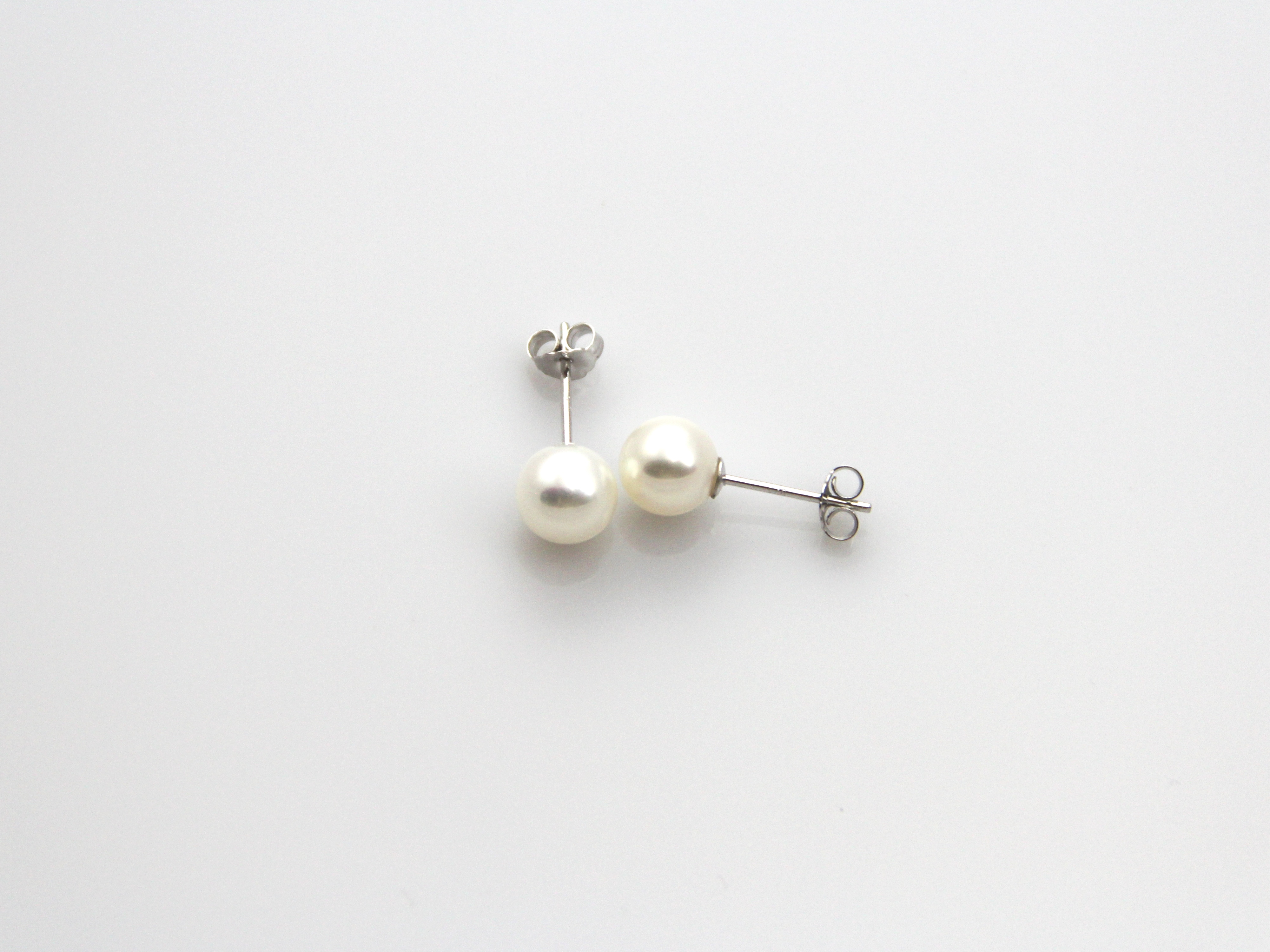 Högsta-Kvalitet Sötvattenspärlörhängen med runda pärlor satta i 925 silver 7-8mm - 2