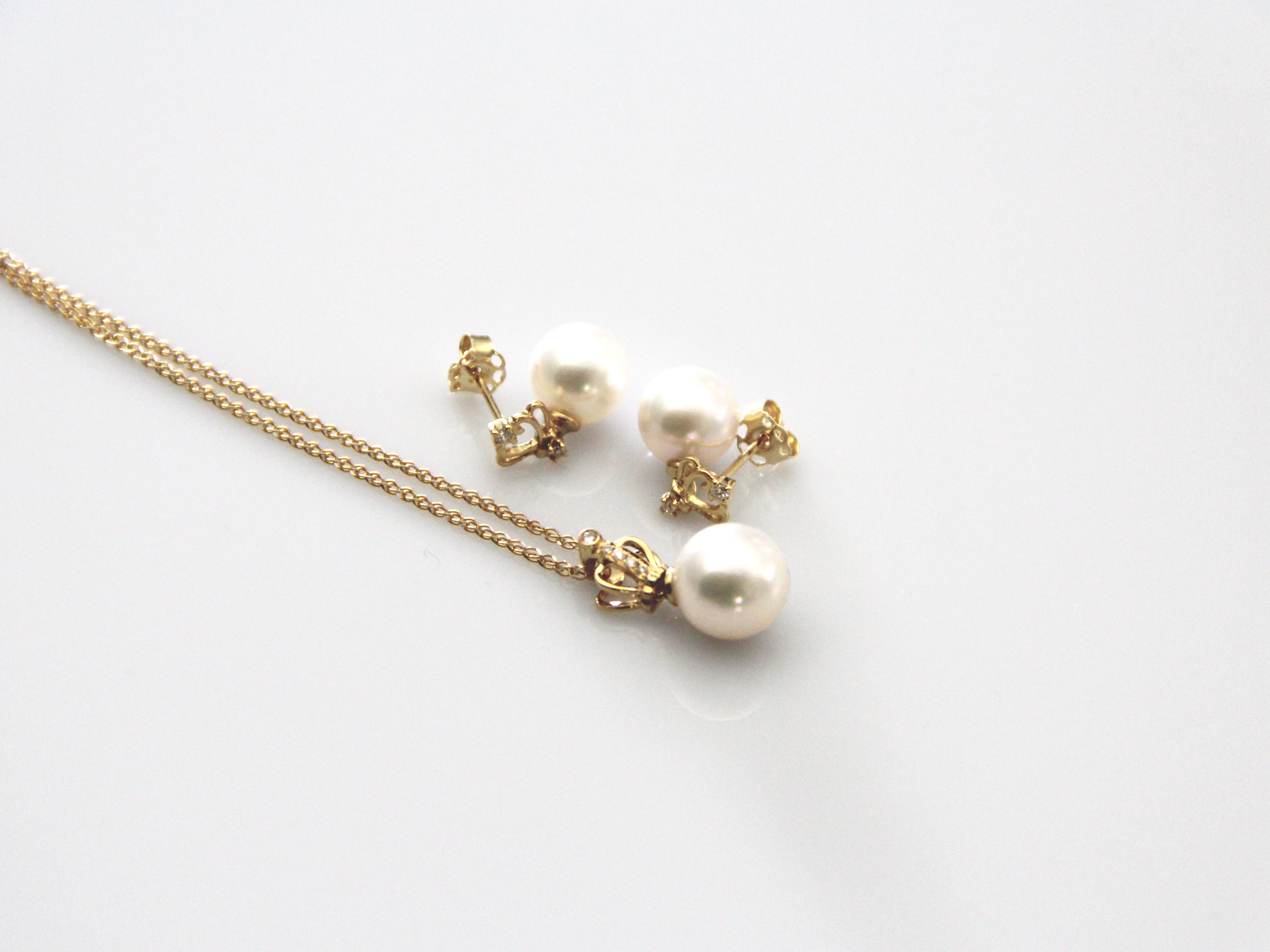 Akoya-Perle in AAA-Qualität in Gold und Diamanten - 5