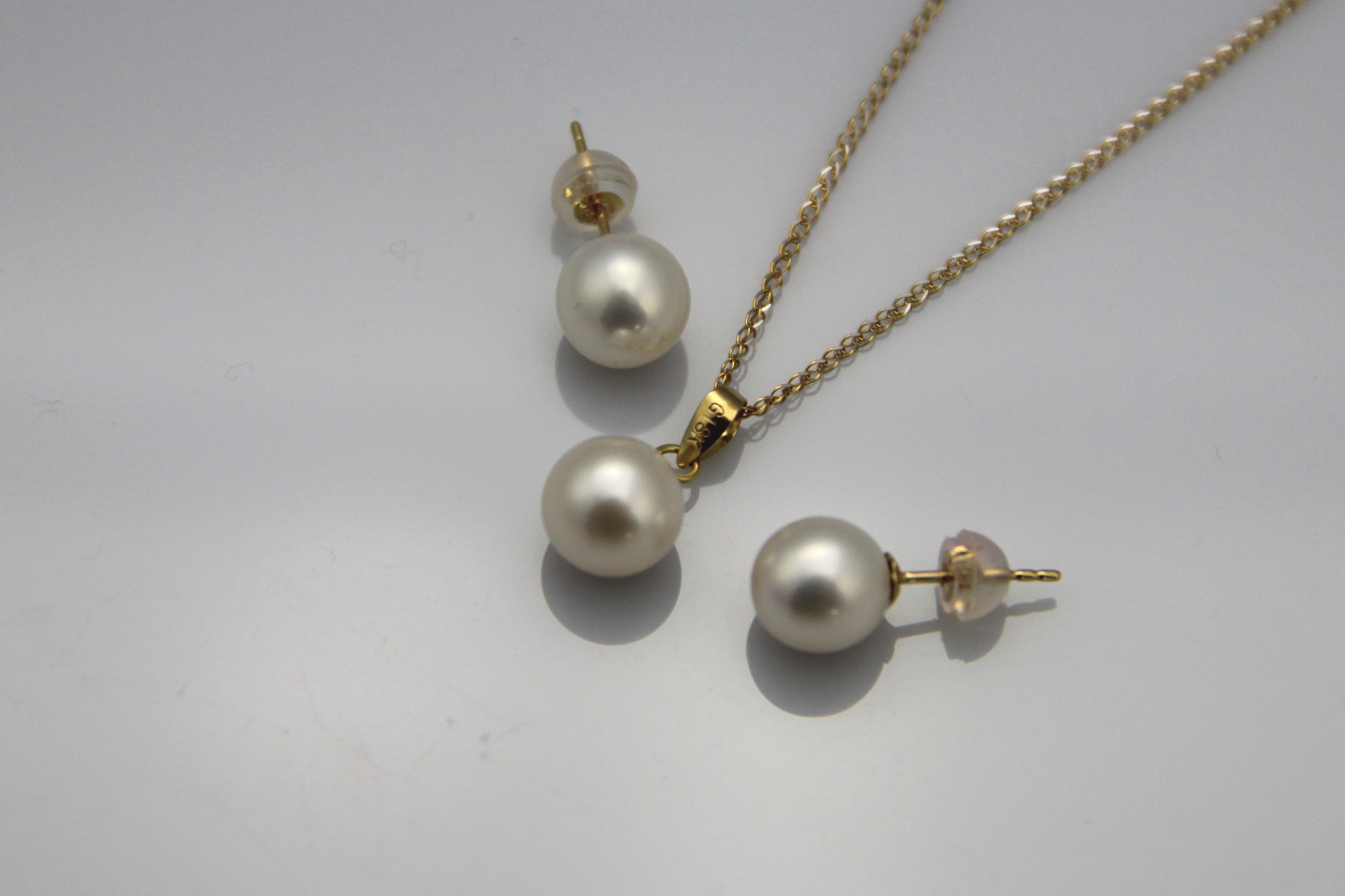 Set mit Süßwasserperlen aus 18 Karat Gold - 2