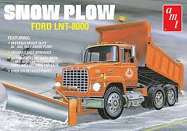 1/25 Ford LNT-8000 Snow Plow