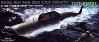 1/350 Russ. Navy SSN Akula Class Attack Sub.