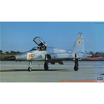 1/32 F-5E Tiger II Shark Nose