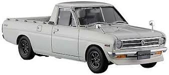 1/24 Nissan Sunny Truck w.Chin Spoiler