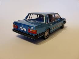 1/24 Volvo 760 GLE - 2
