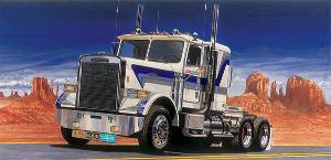 1/24 Freightliner FLC - 2