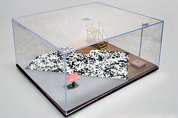 Diorama Display Case  316x276x136 mm - sand table