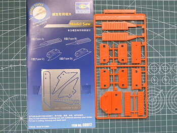 Model saw