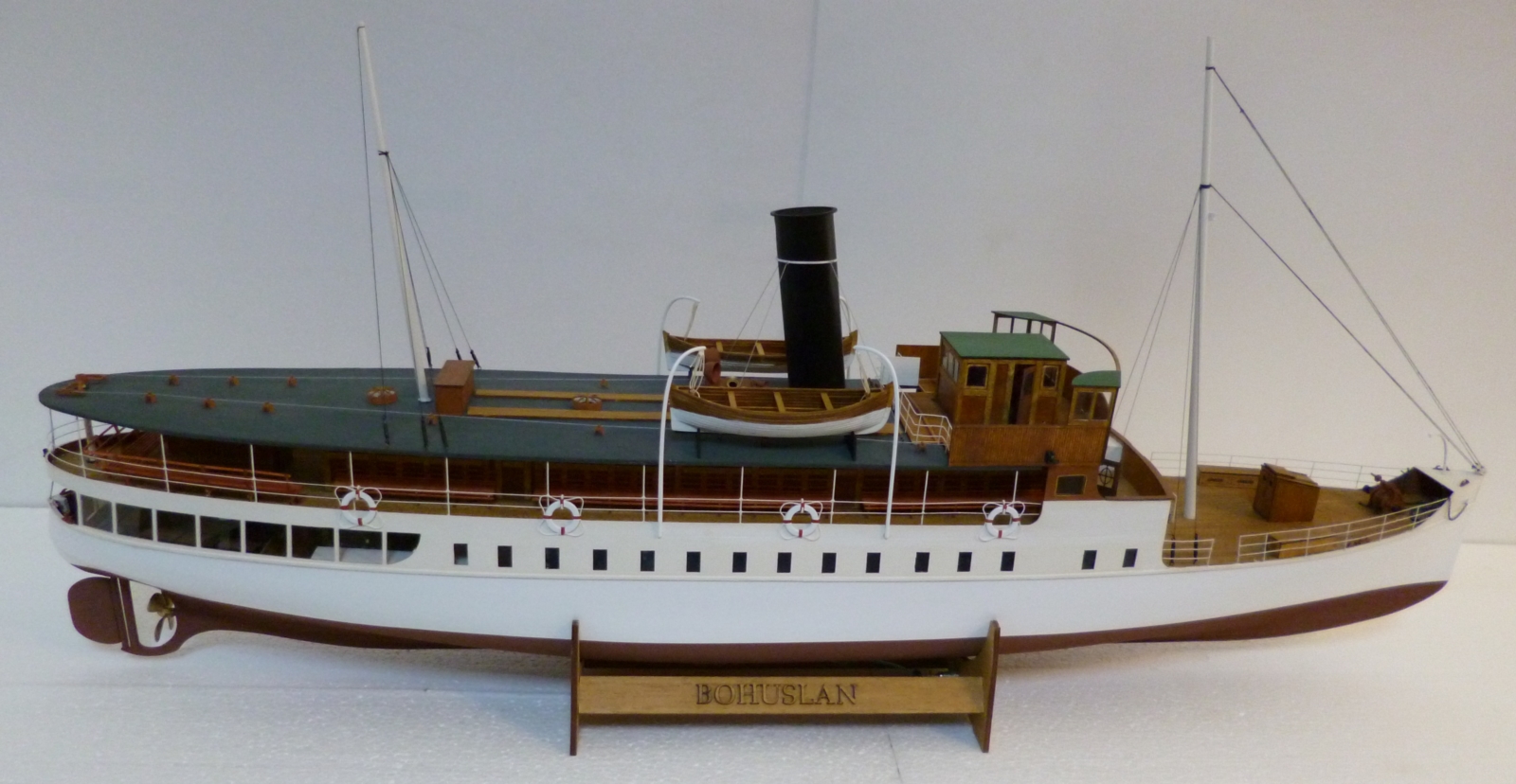 1/45 S/S  Bohuslän Steamer  - incl. Led kit.. 95 cm