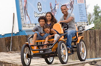 BERG GranTour F Racer 4-sitsig familjetrampbil
