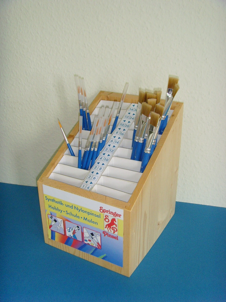 Brush stand - wood large