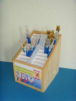 Brush stand - wood large