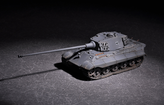 1/72 King Tiger (Henschel turret) with 105mm kW...